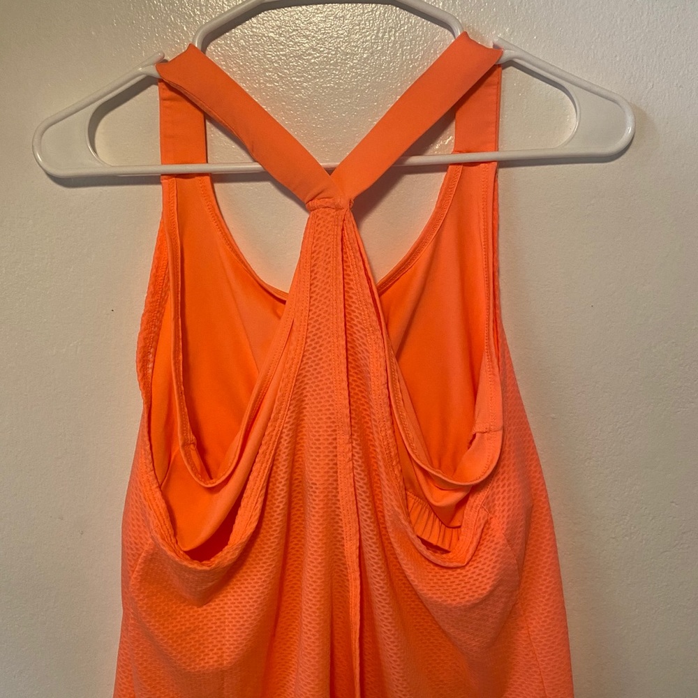 Joe Fresh Razorback Active Tank w/ Built-In Bra - Picture 5 of 7